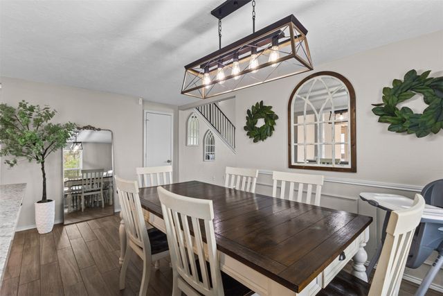 8800 Crestbrook Drive, Fort Worth, TX 76179
