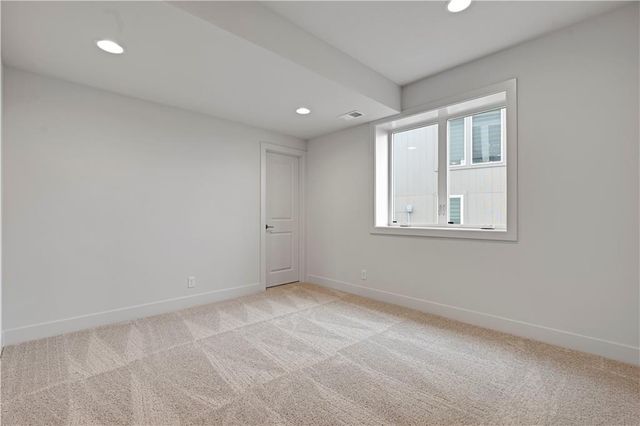 10026 Aurora Street, Lenexa, KS 66220