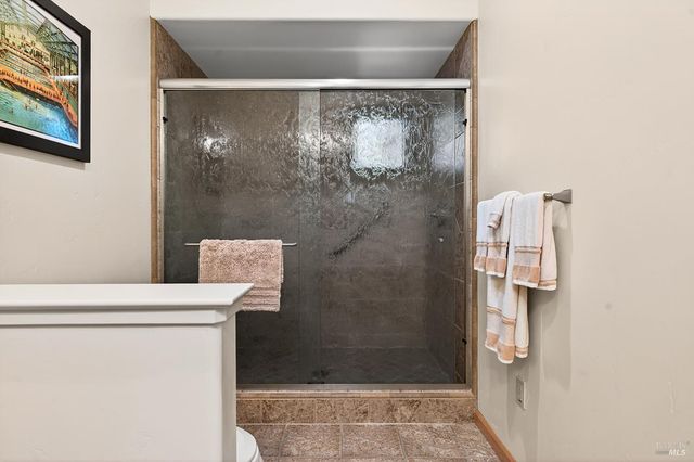 8373 Singing Hills Trl, Santa Rosa, CA 95404