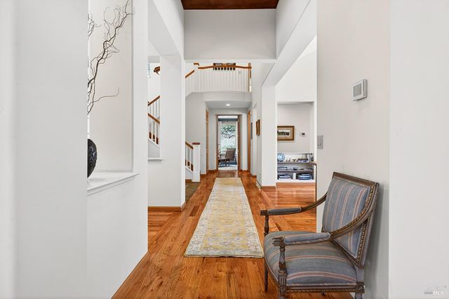 8373 Singing Hills Trl, Santa Rosa, CA 95404