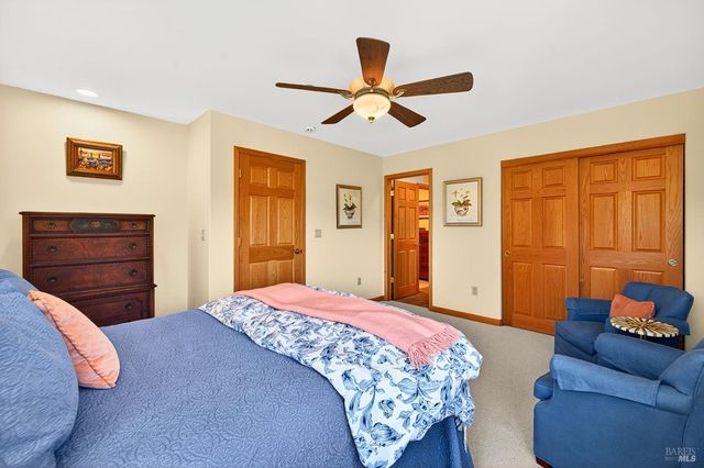 8373 Singing Hills Trl, Santa Rosa, CA 95404