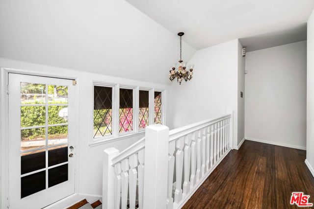 2441 Glendower Avenue, Los Angeles, CA 90027