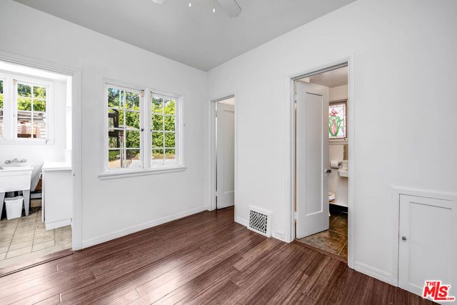 2441 Glendower Avenue, Los Angeles, CA 90027