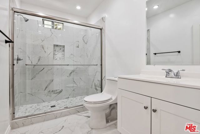 2151 Glendon Avenue, Los Angeles, CA 90025