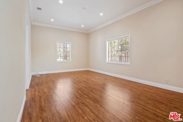 2151 Glendon Avenue, Los Angeles, CA 90025