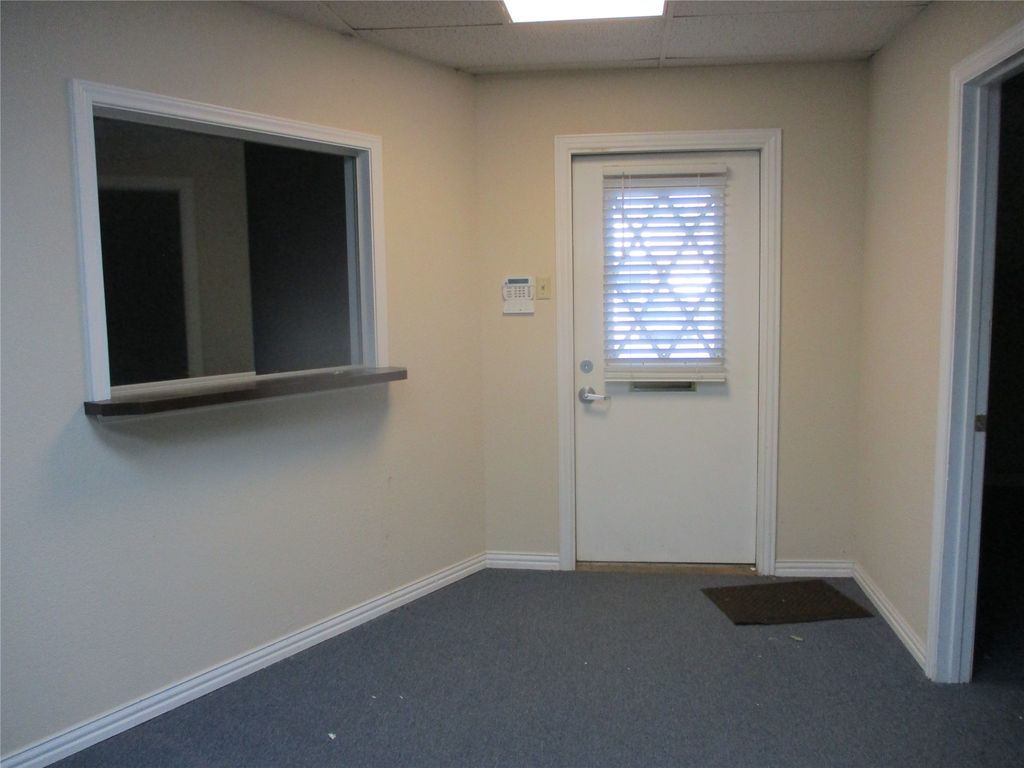 2403 Cales Drive B & C, Arlington, TX 76013 — photo 3