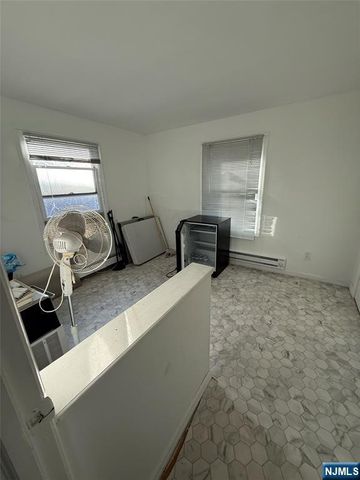 1329 Teaneck Road, Teaneck, NJ 07666