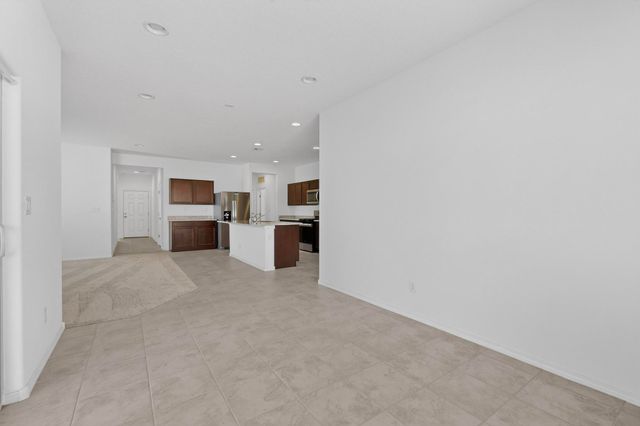 211 Prism Avenue SW, Rio Rancho, NM 87124