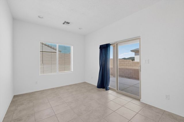 211 Prism Avenue SW, Rio Rancho, NM 87124
