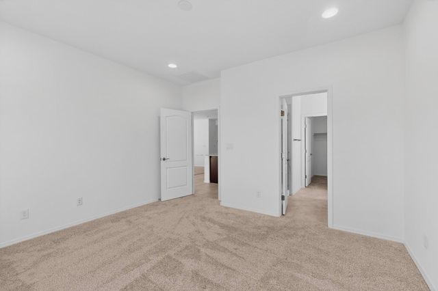 211 Prism Avenue SW, Rio Rancho, NM 87124