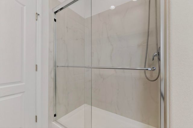 211 Prism Avenue SW, Rio Rancho, NM 87124