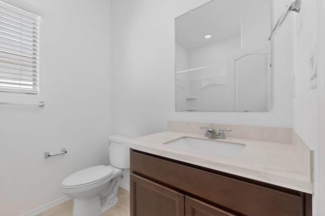 211 Prism Avenue SW, Rio Rancho, NM 87124