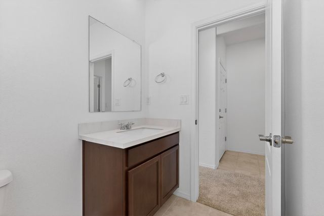 211 Prism Avenue SW, Rio Rancho, NM 87124