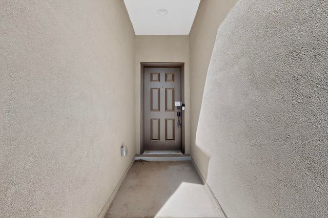 211 Prism Avenue SW, Rio Rancho, NM 87124