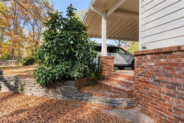 916 Jones Mill Road, Cartersville, GA 30120