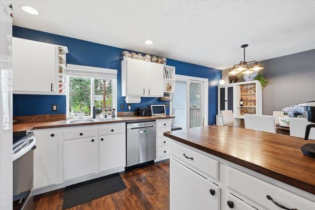 4134 E 33rd Ave, Spokane, WA 99223