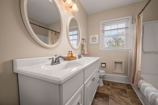 820 E Brookwood Drive, Landrum, SC 29356