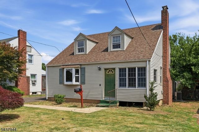 641 Greenbrook Rd, North Plainfield Boro, NJ 07063