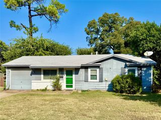 1804 England Road, Arlington, TX 76013