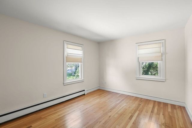 20 Burg Ave, Sandwich, MA 02563