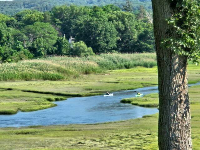 20 Burg Ave, Sandwich, MA 02563