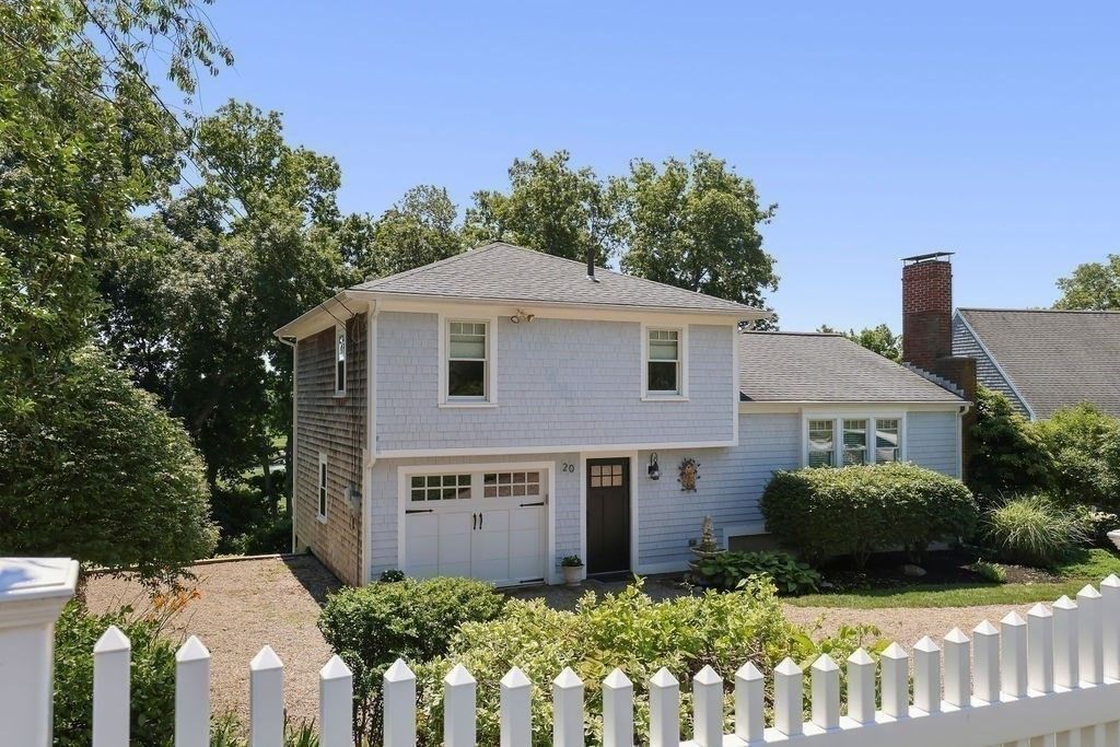 20 Burg Ave, Sandwich, MA 02563