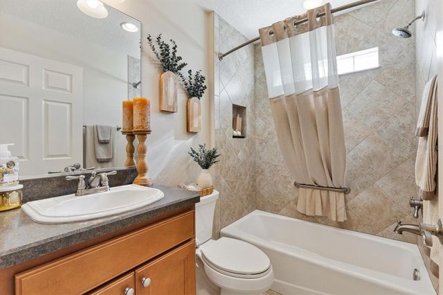 3441 FIELDSTONE PATH, The Villages, FL 32163