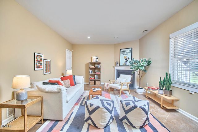 7 Pilton Place, Durham, NC 27705