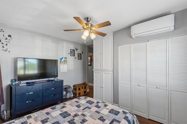 1600 W 80th Street, Los Angeles, CA 90047