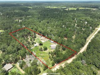 1182 Oak Crest Drive, New Ulm, TX 78950