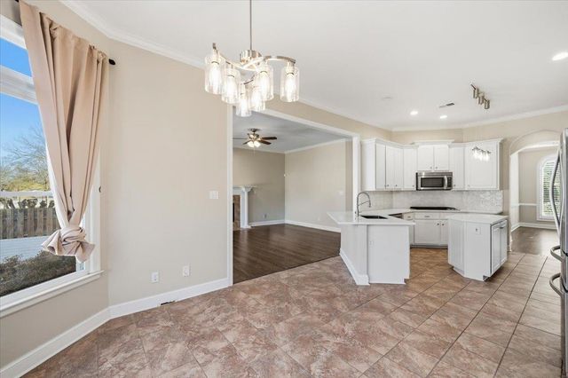 1813 FARISH DOWNS CT, Collierville, TN 38017