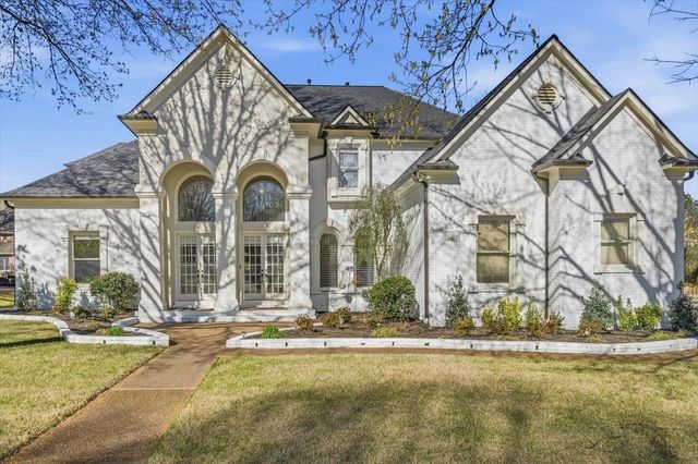 1813 FARISH DOWNS CT, Collierville, TN 38017