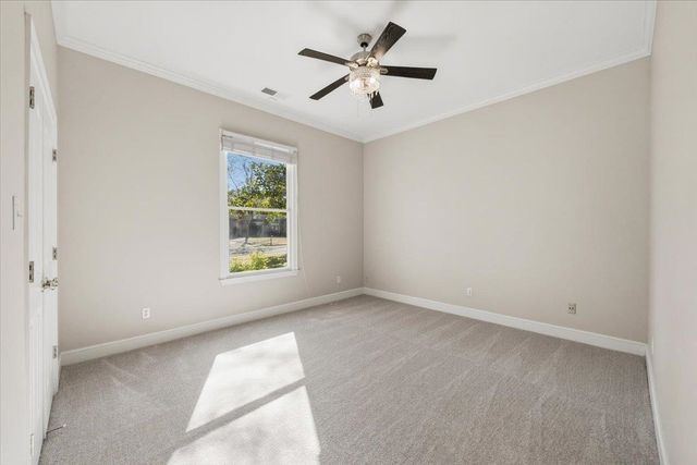 1813 FARISH DOWNS CT, Collierville, TN 38017