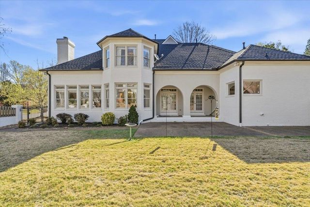 1813 FARISH DOWNS CT, Collierville, TN 38017