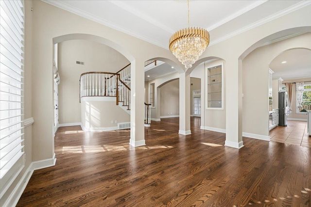 1813 FARISH DOWNS CT, Collierville, TN 38017