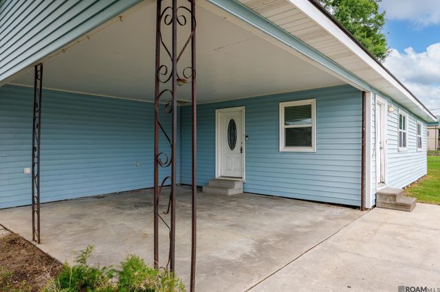305 S Nickens Ave, Gonzales, LA 70737