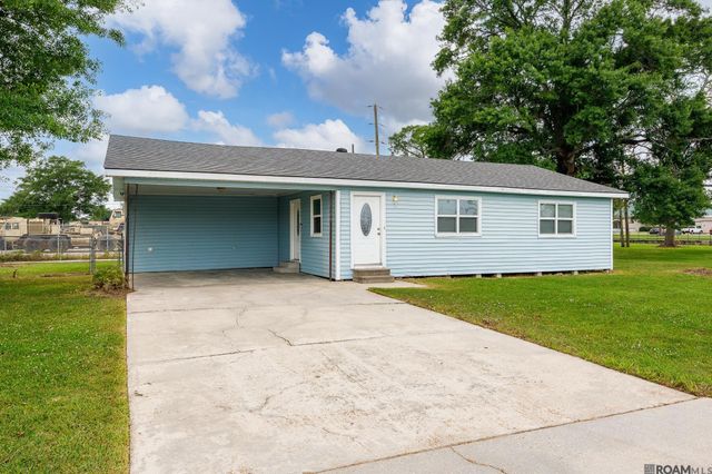 305 S Nickens Ave, Gonzales, LA 70737