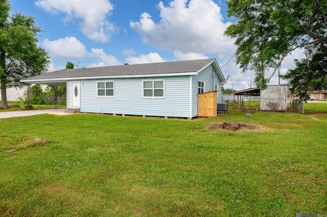 305 S Nickens Ave, Gonzales, LA 70737