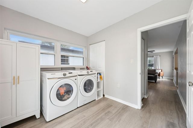 1909 WHITE AVENUE, Orlando, FL 32806