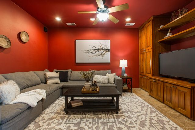 40 Anasazi Trails Loop, Placitas, NM 87043