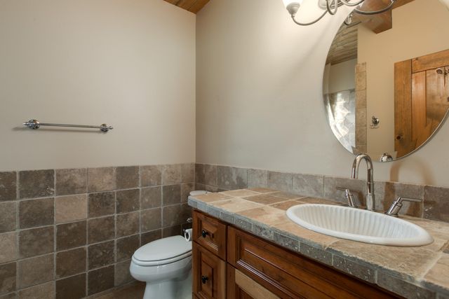 40 Anasazi Trails Loop, Placitas, NM 87043