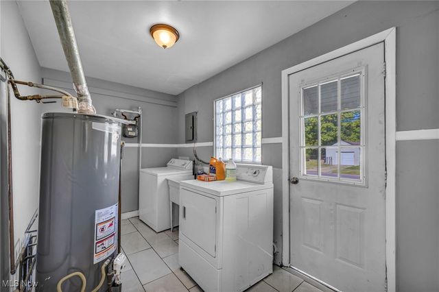 4046 W 143rd Street, Cleveland, OH 44135