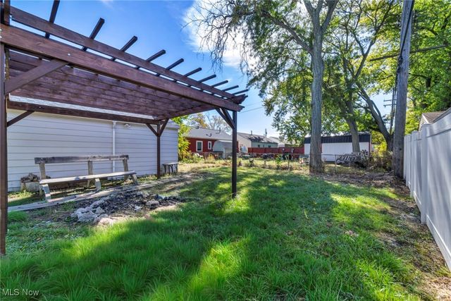 4046 W 143rd Street, Cleveland, OH 44135