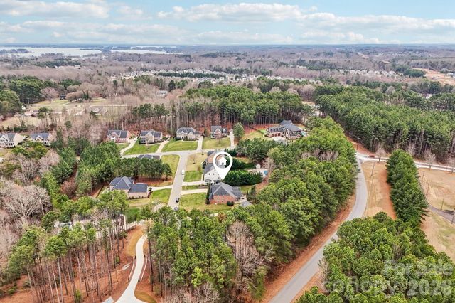 4013 Spindrift Cove, Denver, NC 28037