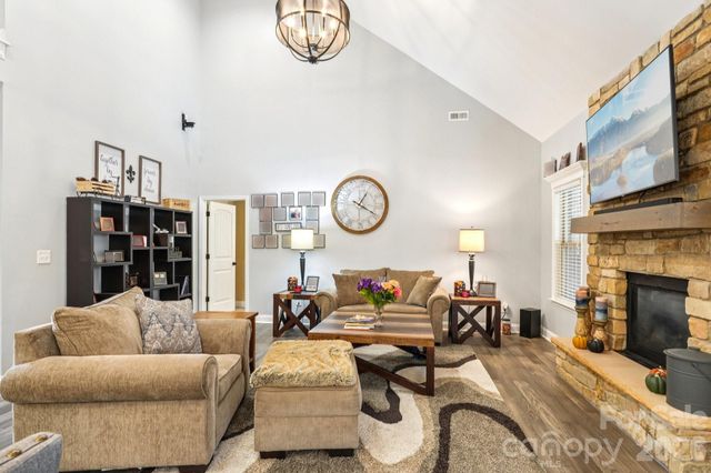 4013 Spindrift Cove, Denver, NC 28037