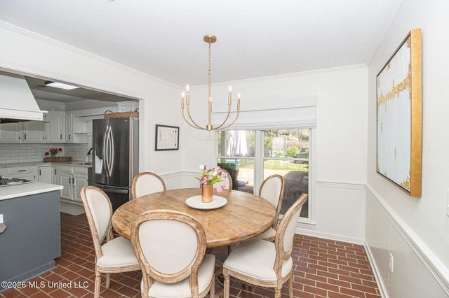 2004 S Petit Bois Street, Jackson, MS 39211