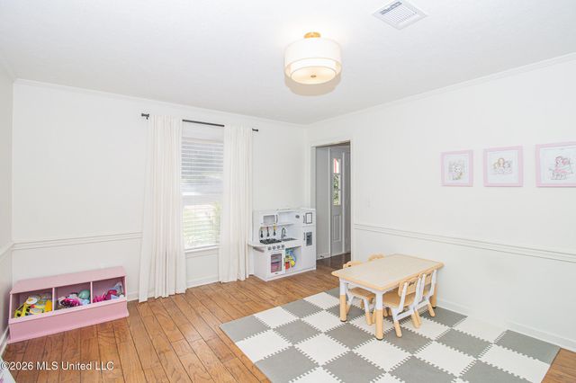 2004 S Petit Bois Street, Jackson, MS 39211