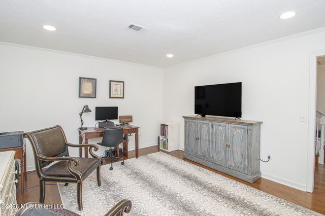 2004 S Petit Bois Street, Jackson, MS 39211