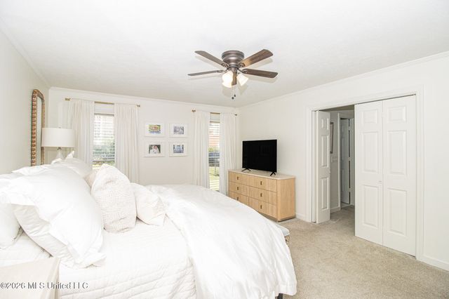 2004 S Petit Bois Street, Jackson, MS 39211