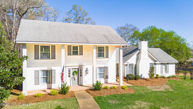 2004 S Petit Bois Street, Jackson, MS 39211